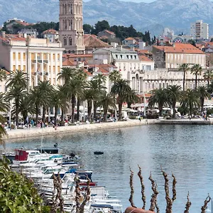 Holiday Riva Promenade Сasa de vacaciones Split